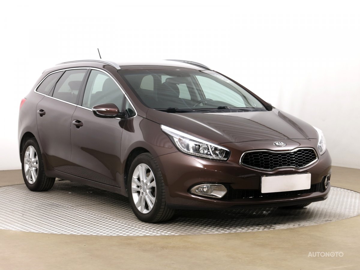Kia Cee´d, 2013 - celkový pohled