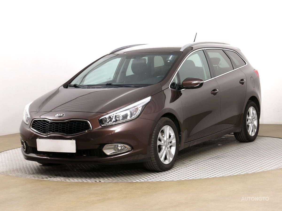 Kia Cee´d, 2013 - pohled č. 3