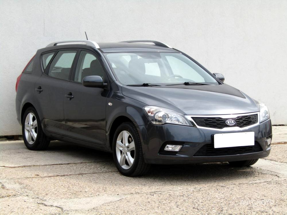 Kia Cee´d, 2012 - celkový pohled