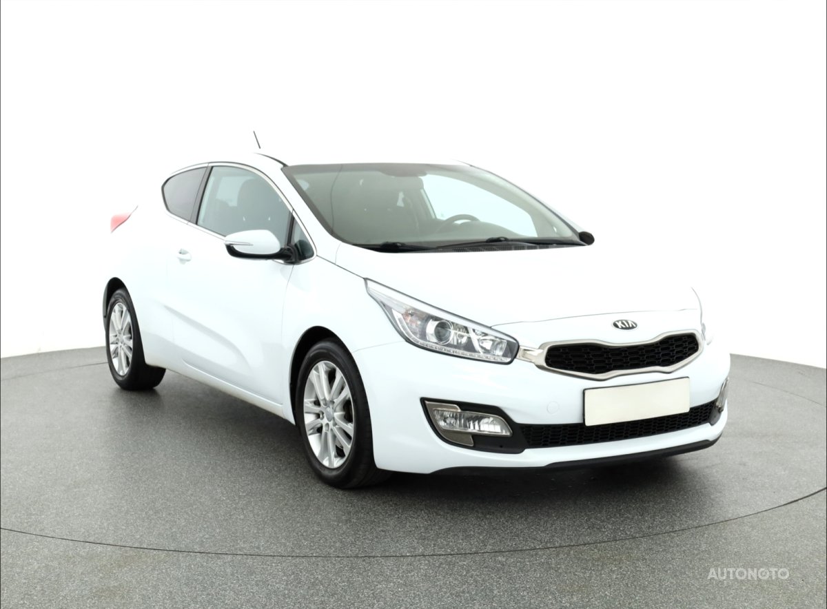 Kia Cee´d, 2013 - celkový pohled