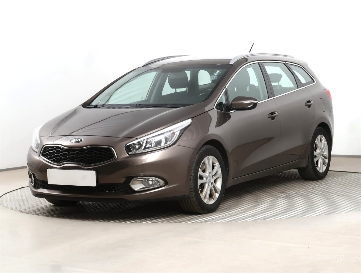 Kia Cee´d, 2014 - pohled č. 3