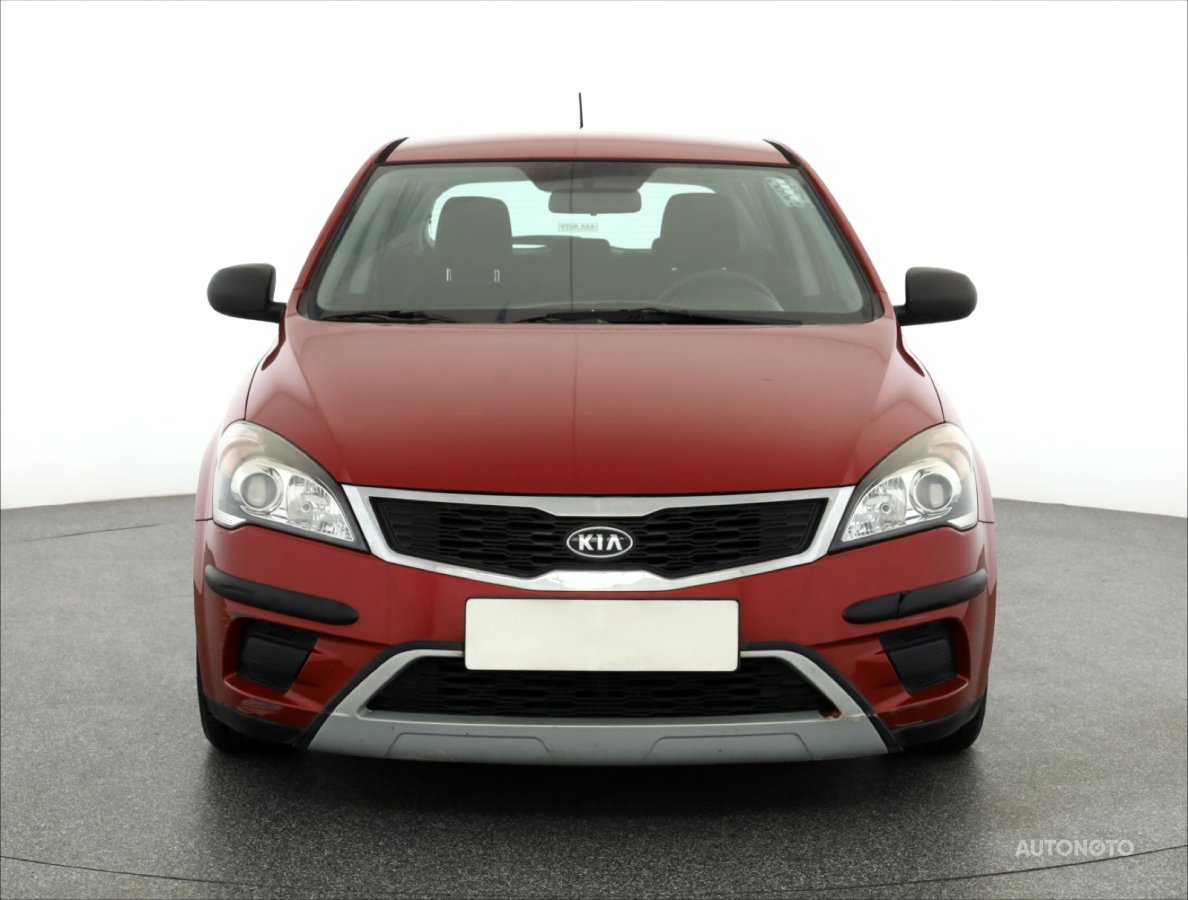 Kia Cee´d, 2011 - pohled č. 2