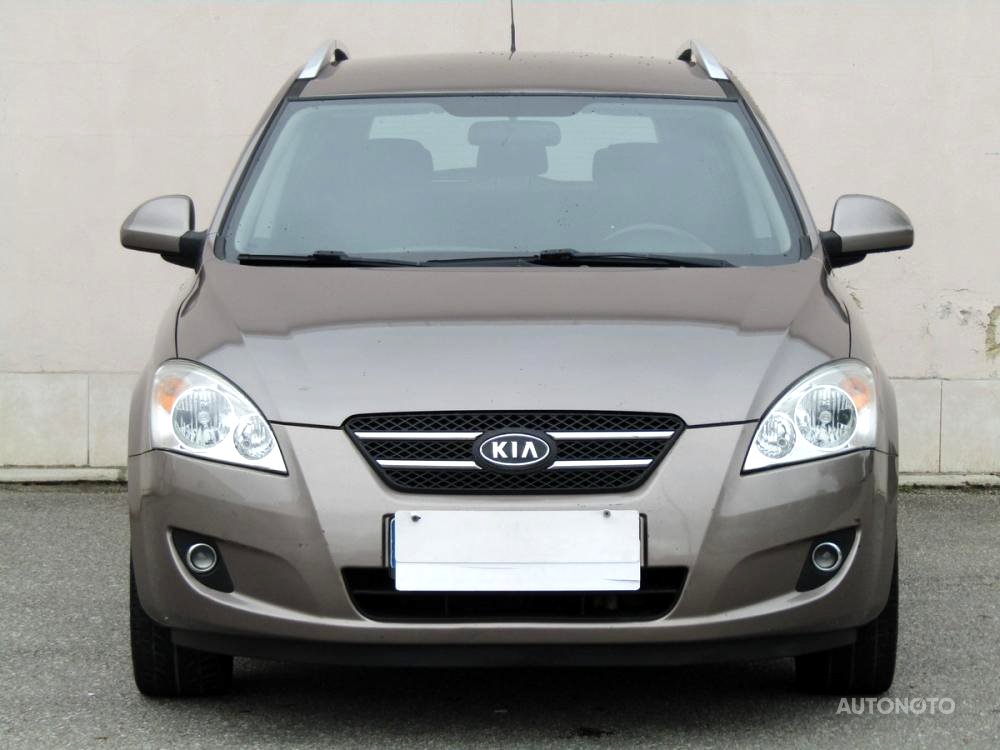 Kia Cee´d, 2008 - pohled č. 2