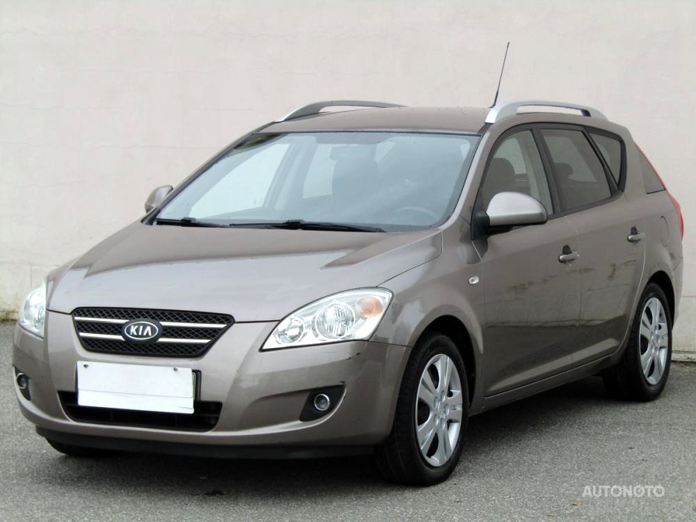 Kia Cee´d, 2008 - pohled č. 3