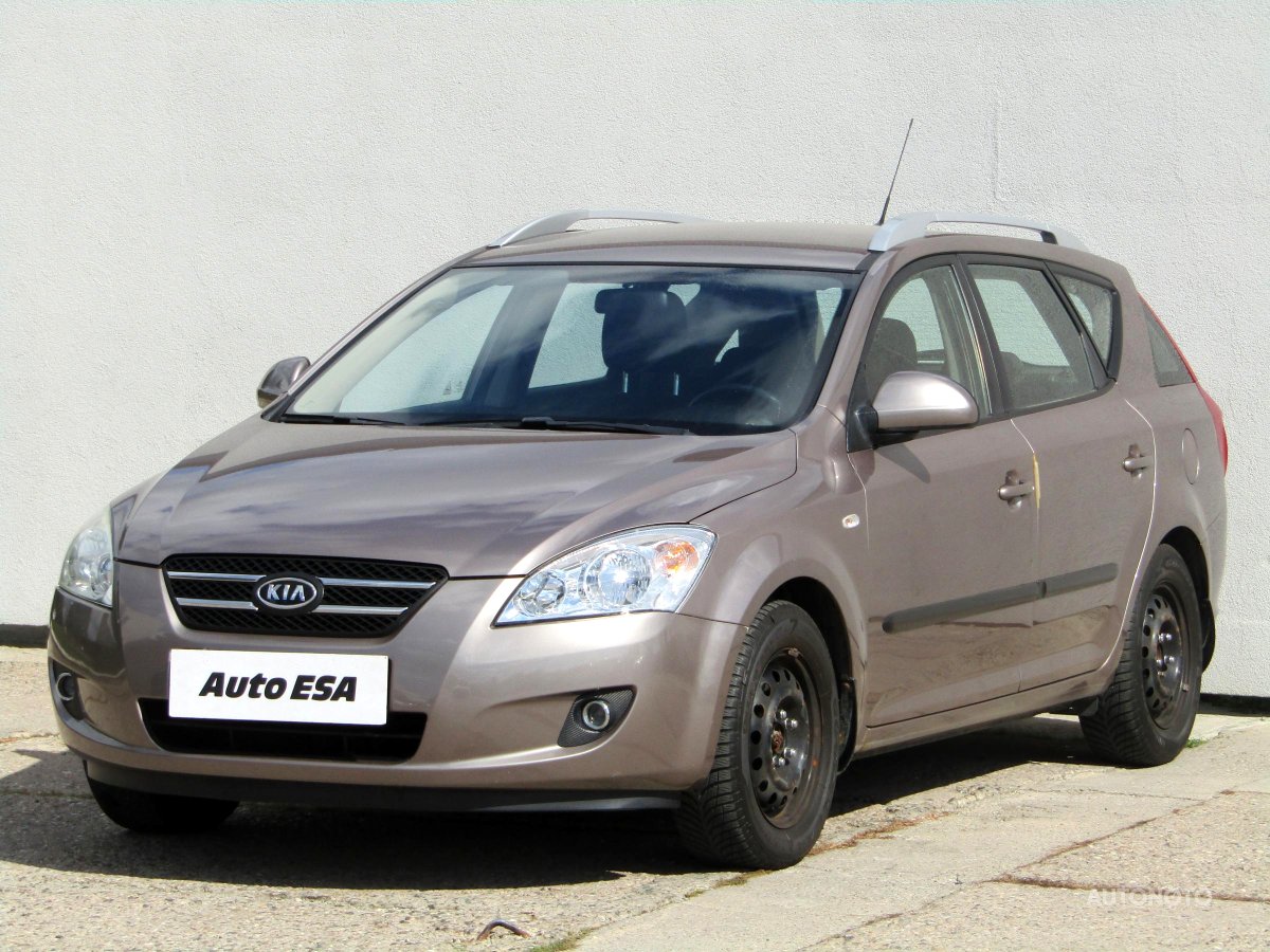 Kia Cee´d, 2008 - pohled č. 3