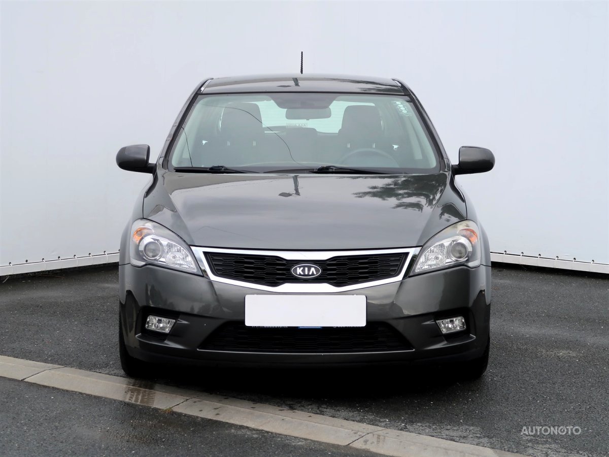 Kia Cee´d, 2010 - pohled č. 2