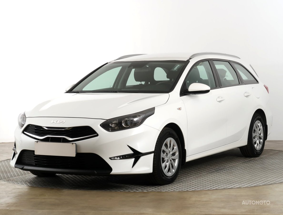 Kia Cee´d, 2022 - pohled č. 3