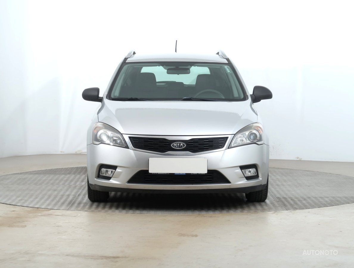 Kia Cee´d, 2011 - pohled č. 2