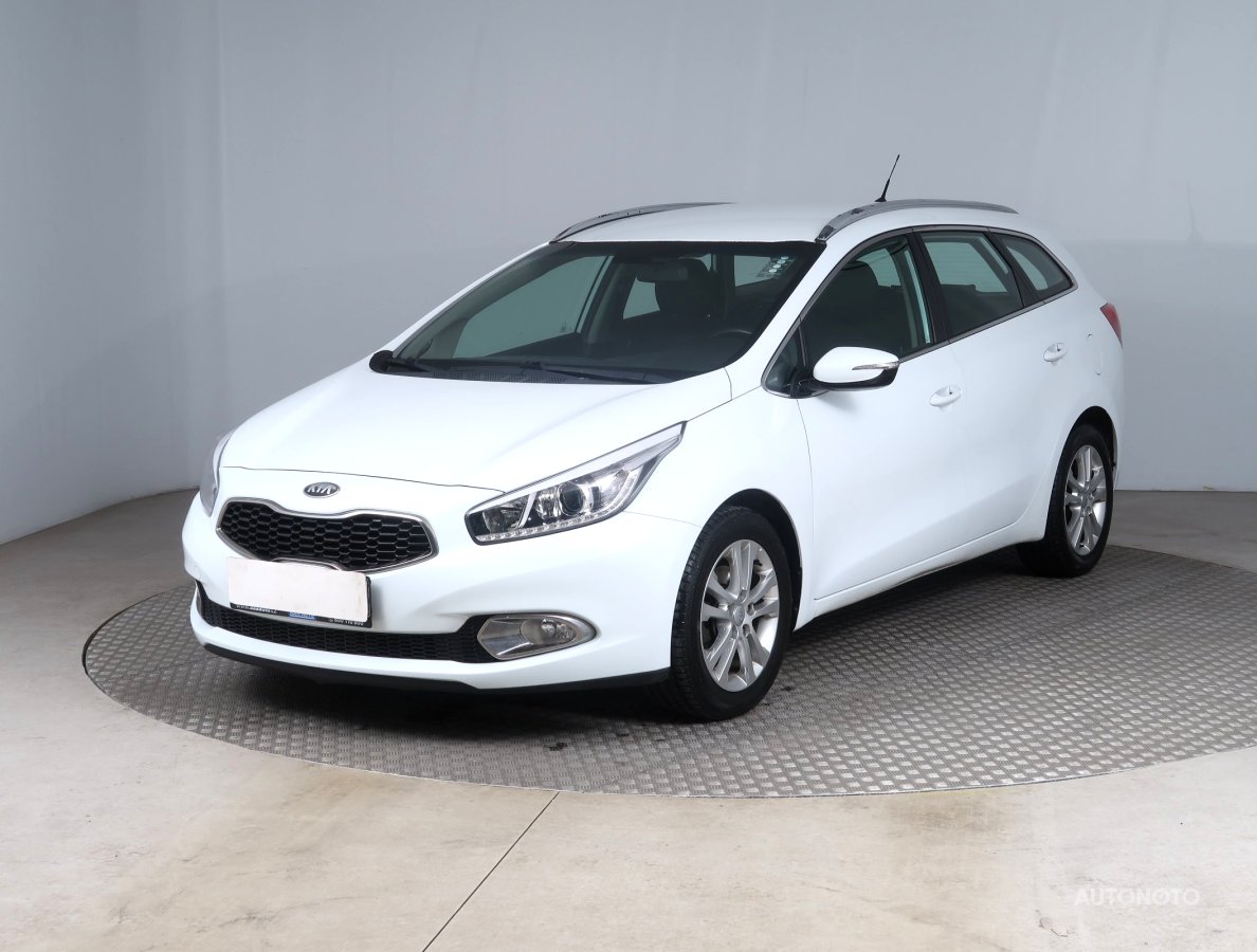 Kia Cee´d, 2014 - pohled č. 3