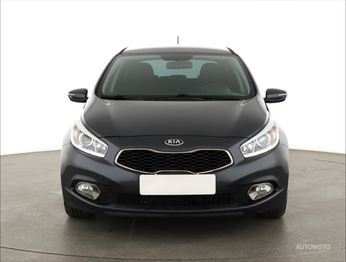 Kia Cee´d, 2012 - pohled č. 2