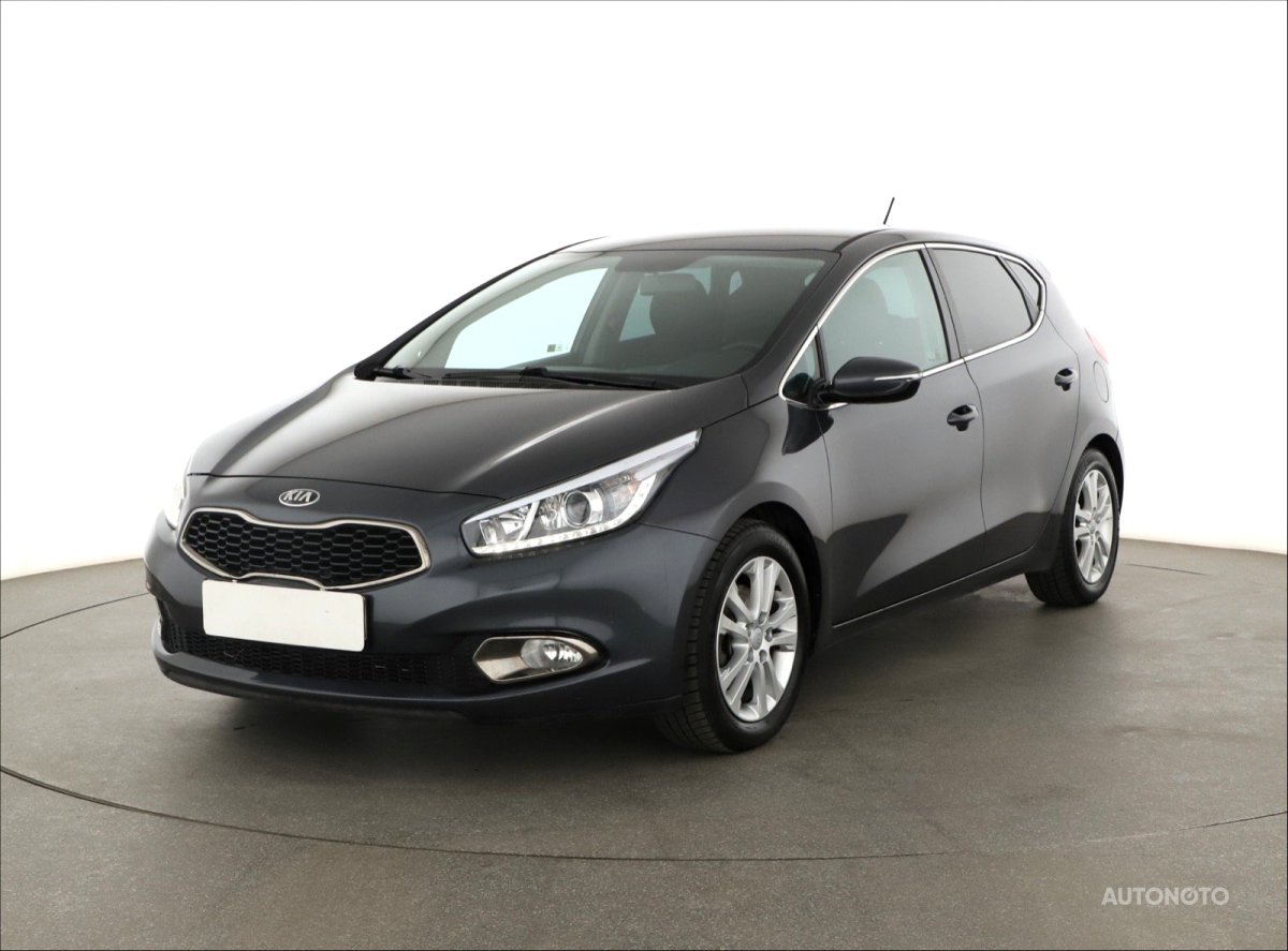 Kia Cee´d, 2012 - pohled č. 3