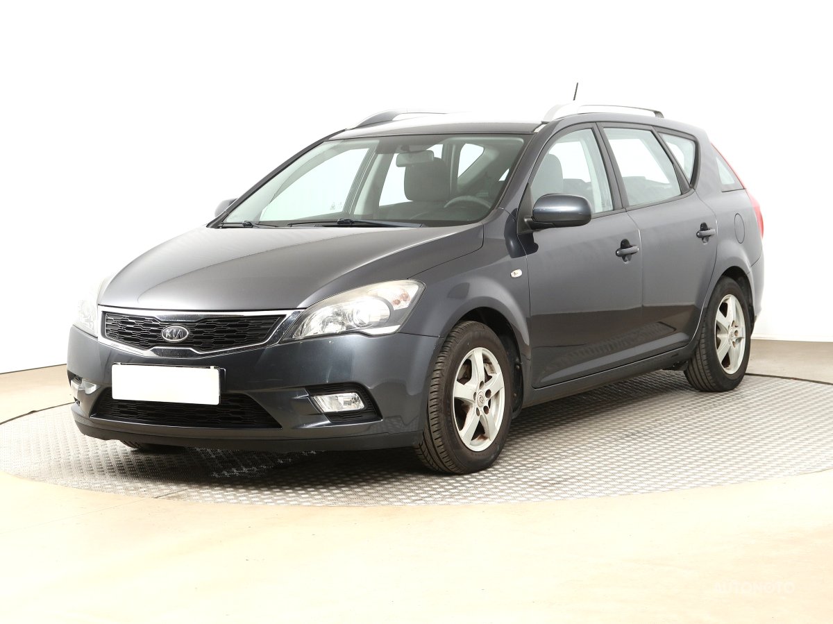 Kia Cee´d, 2011 - pohled č. 3