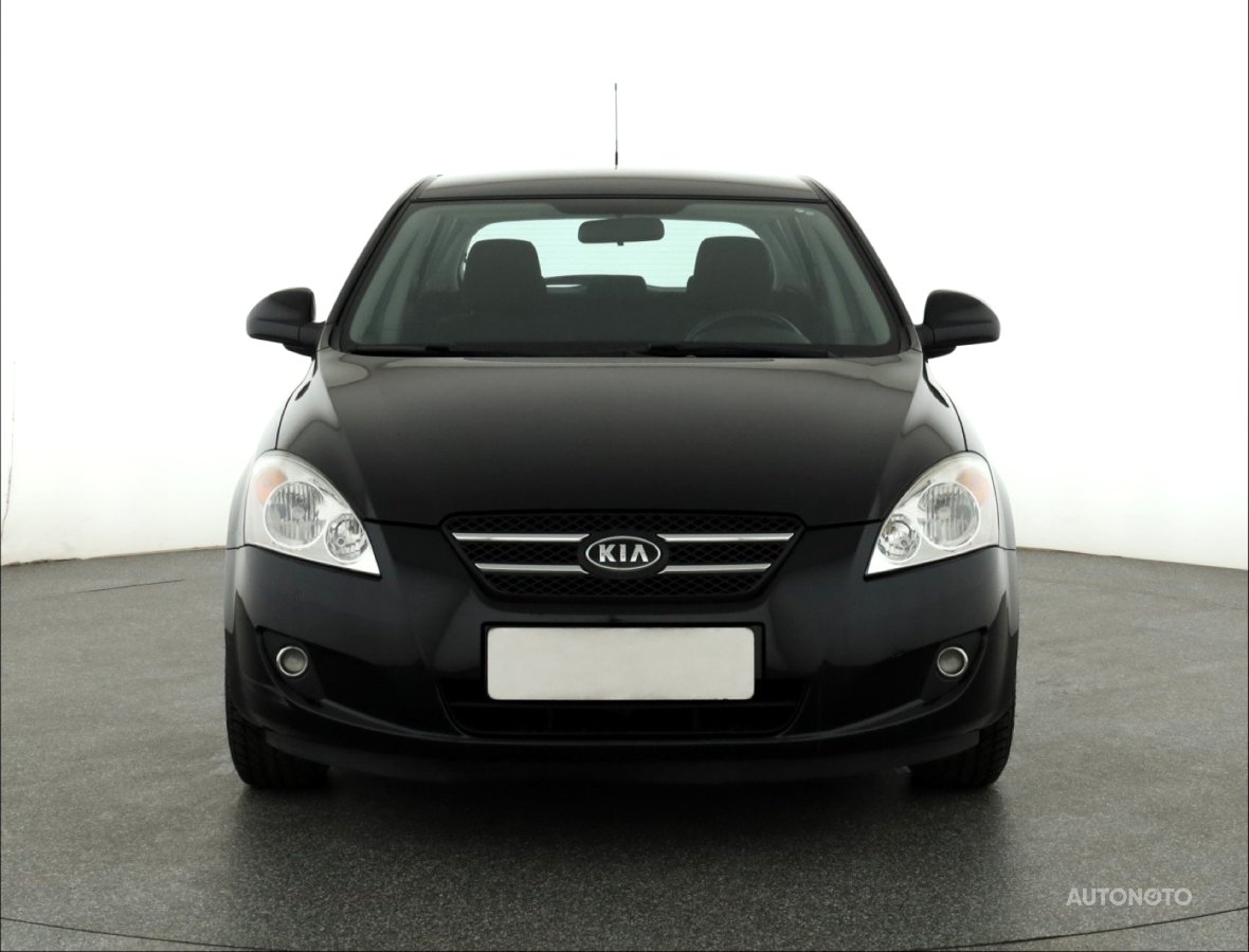 Kia Cee´d, 2007 - pohled č. 2