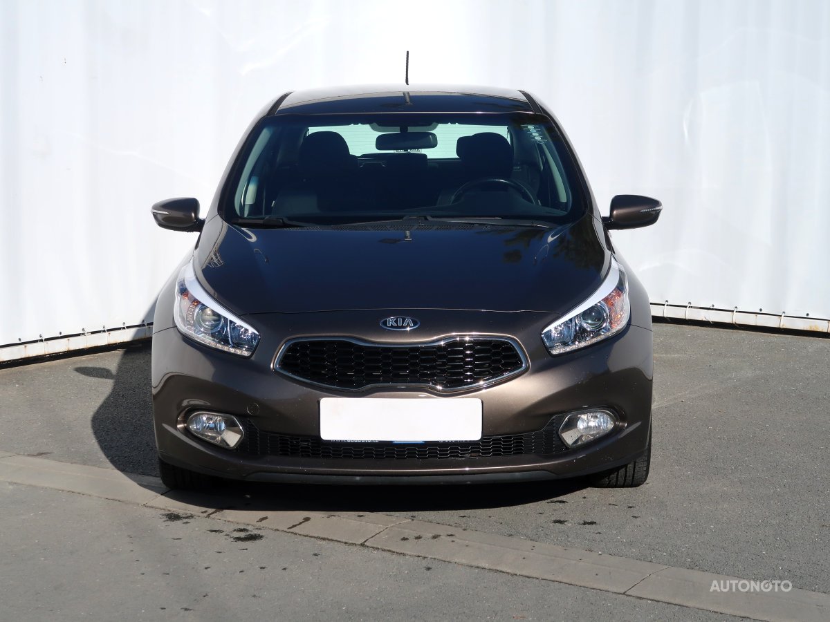 Kia Cee´d, 2013 - pohled č. 2