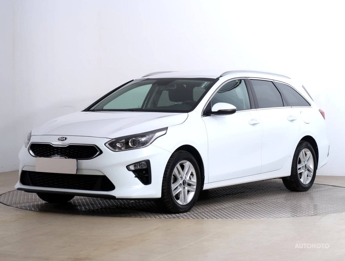 Kia Cee´d, 2021 - pohled č. 3