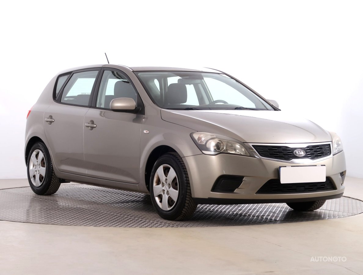 Kia Cee´d, 2012 - pohled č. 1