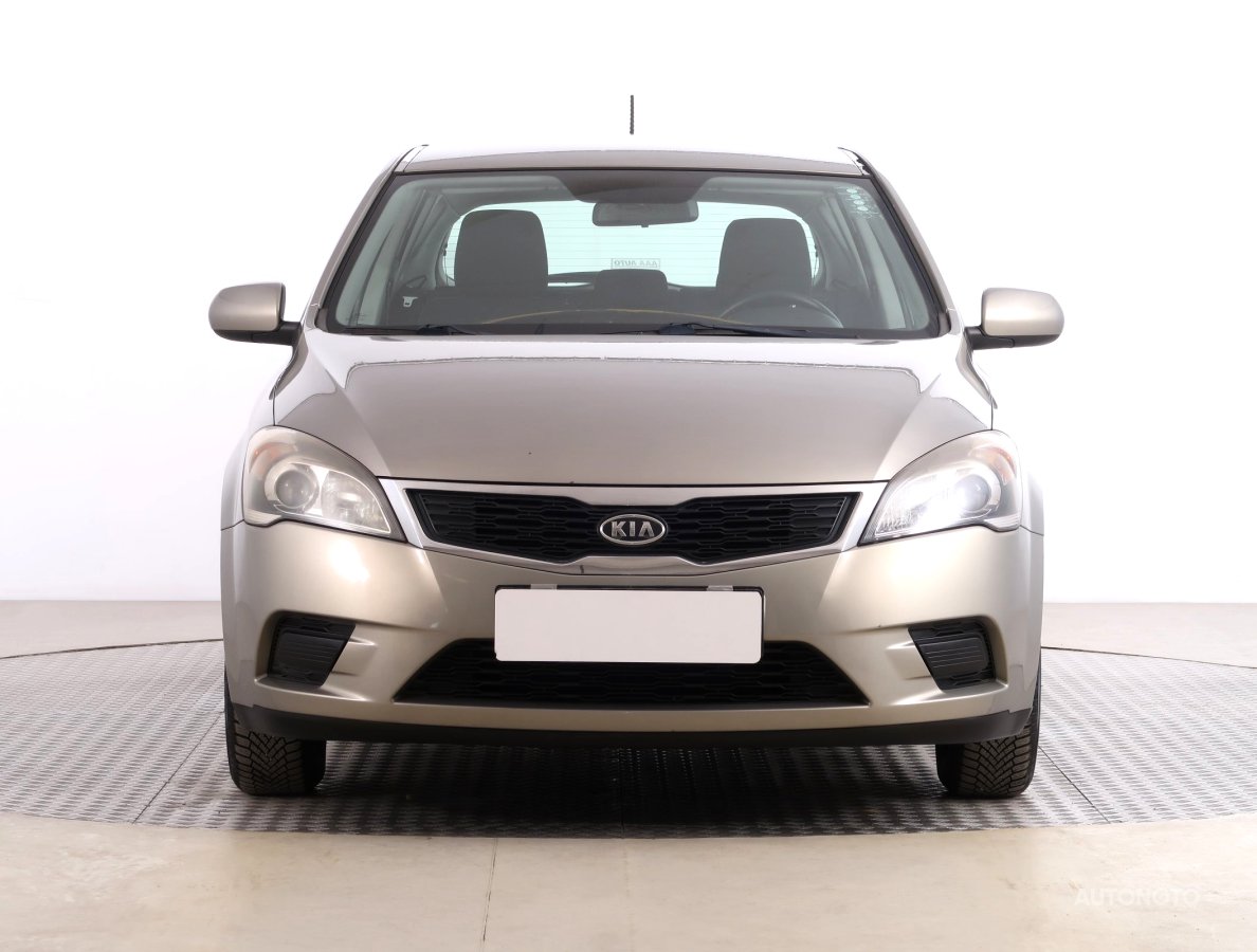 Kia Cee´d, 2012 - pohled č. 2