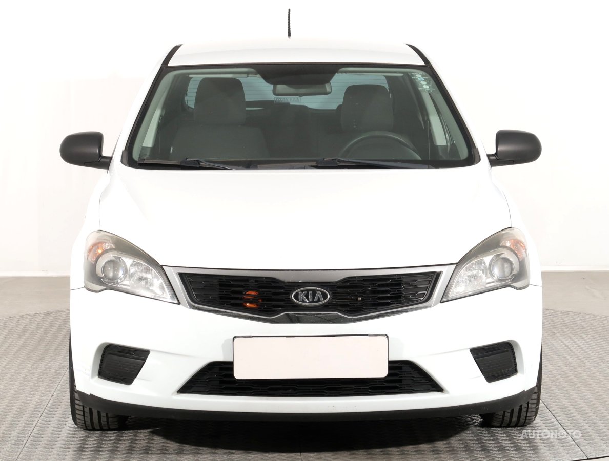 Kia Cee´d, 2010 - pohled č. 2