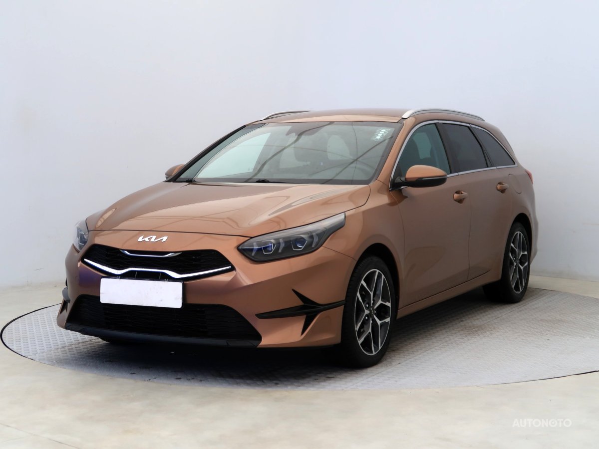 Kia Cee´d, 2022 - pohled č. 3