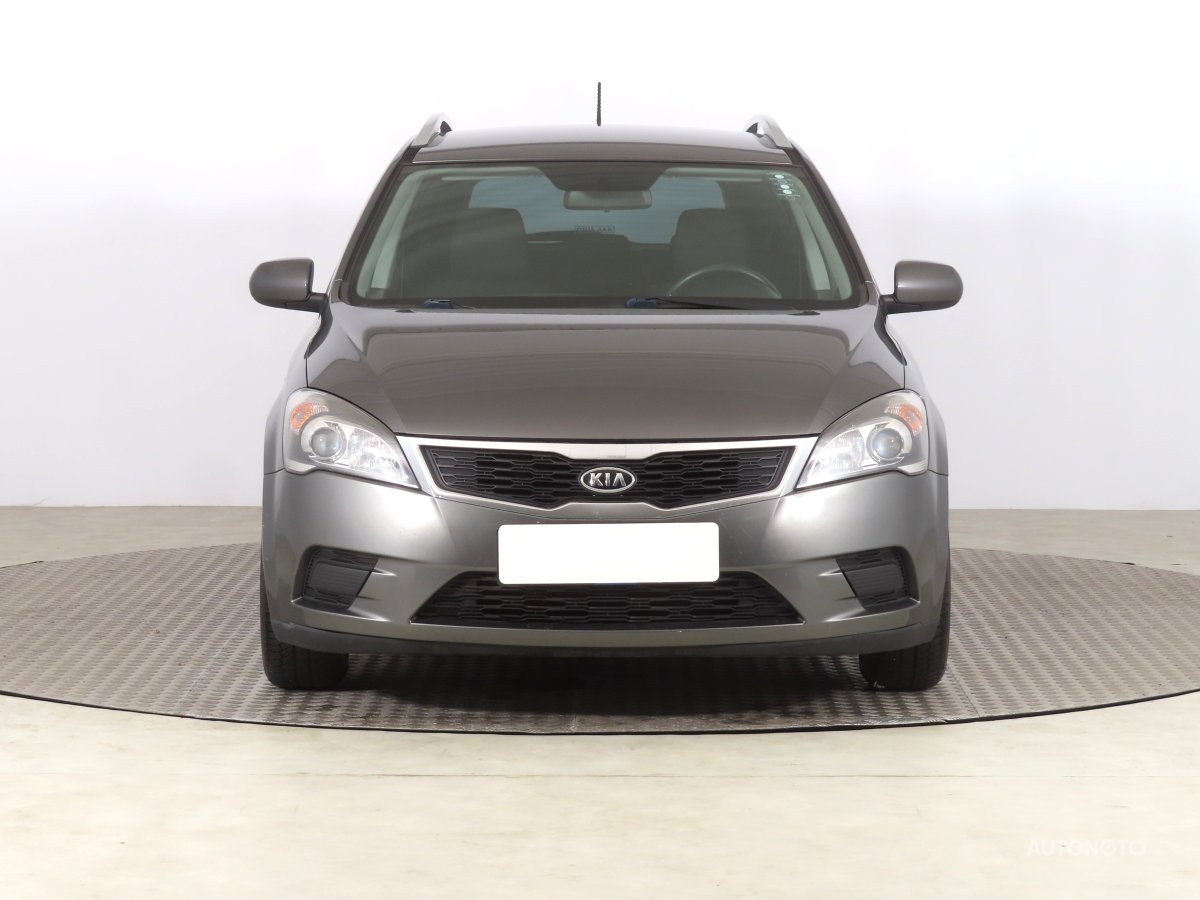 Kia Cee´d, 2010 - pohled č. 2