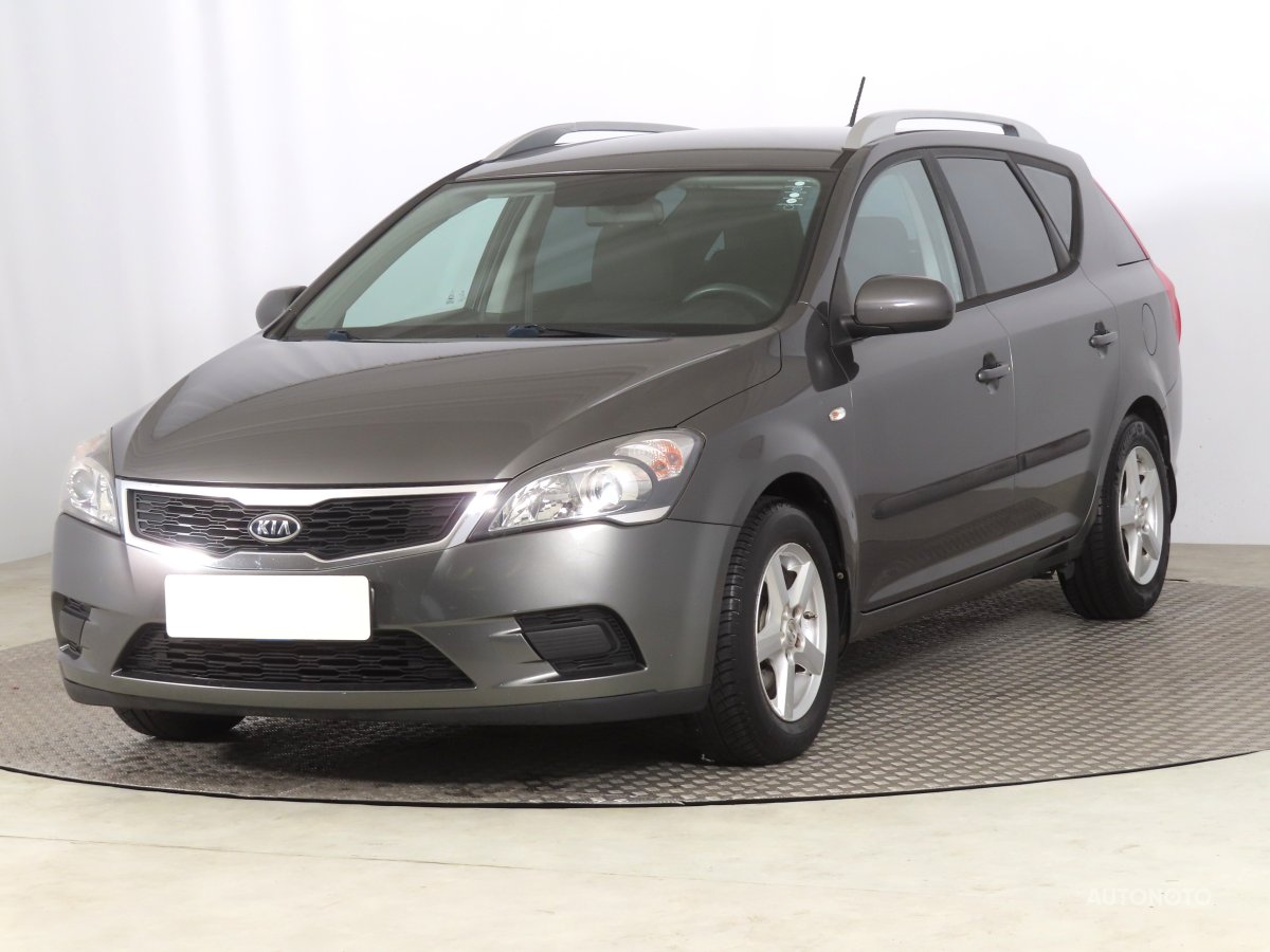 Kia Cee´d, 2010 - pohled č. 3