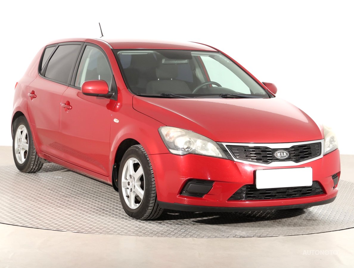 Kia Cee´d, 2011 - pohled č. 1