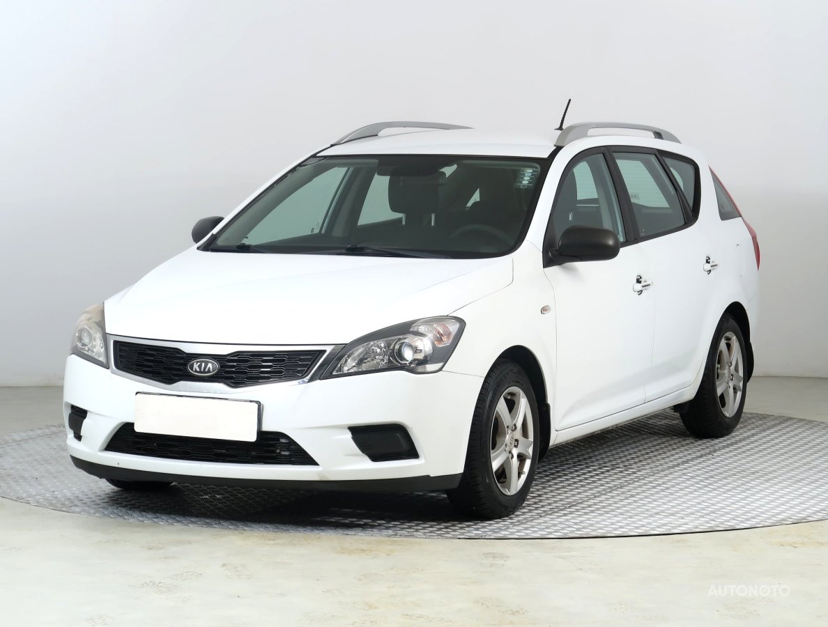 Kia Cee´d, 2010 - pohled č. 3