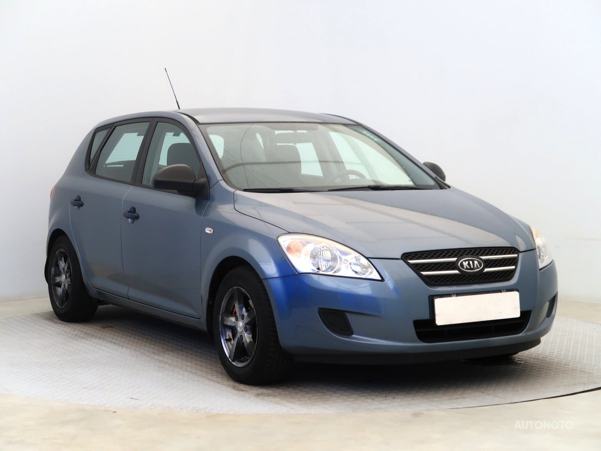 Kia Cee´d, 2008 - pohled č. 1