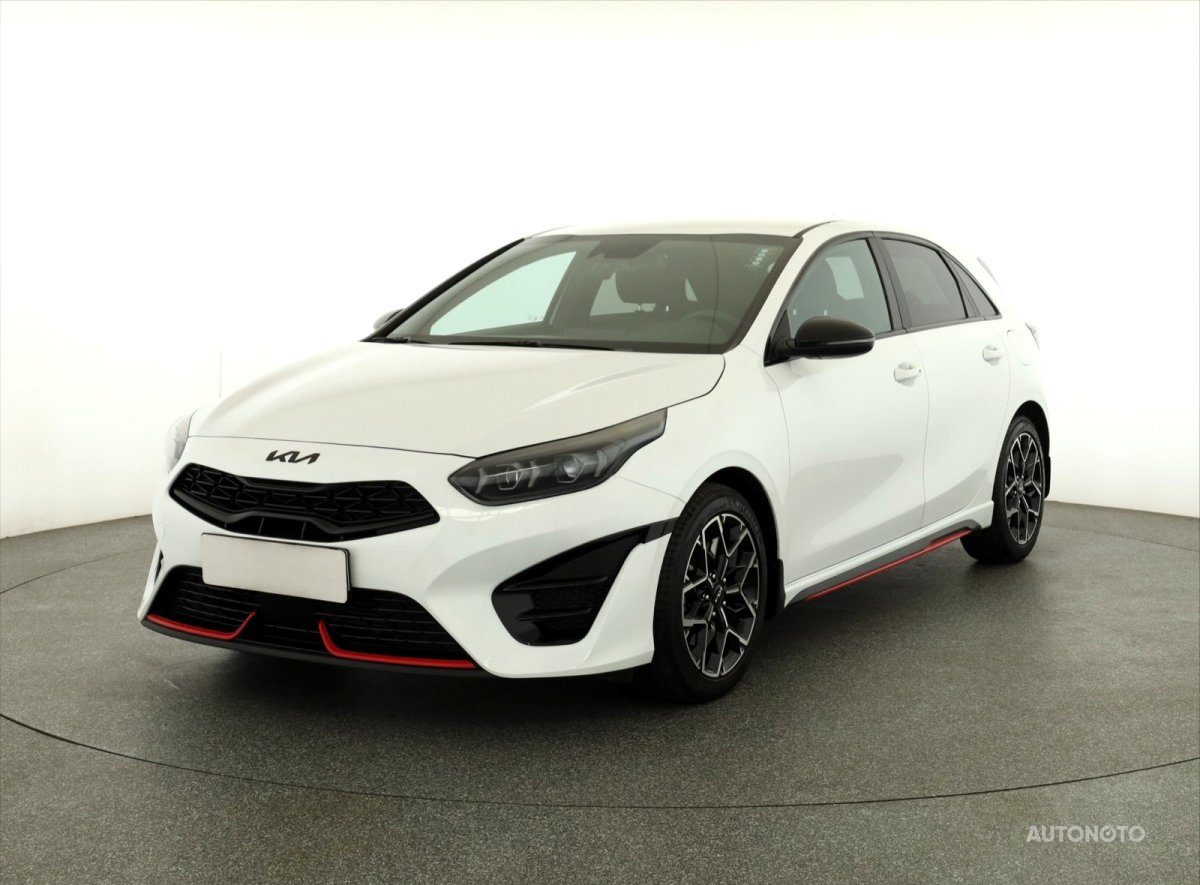 Kia Cee´d, 2021 - pohled č. 3