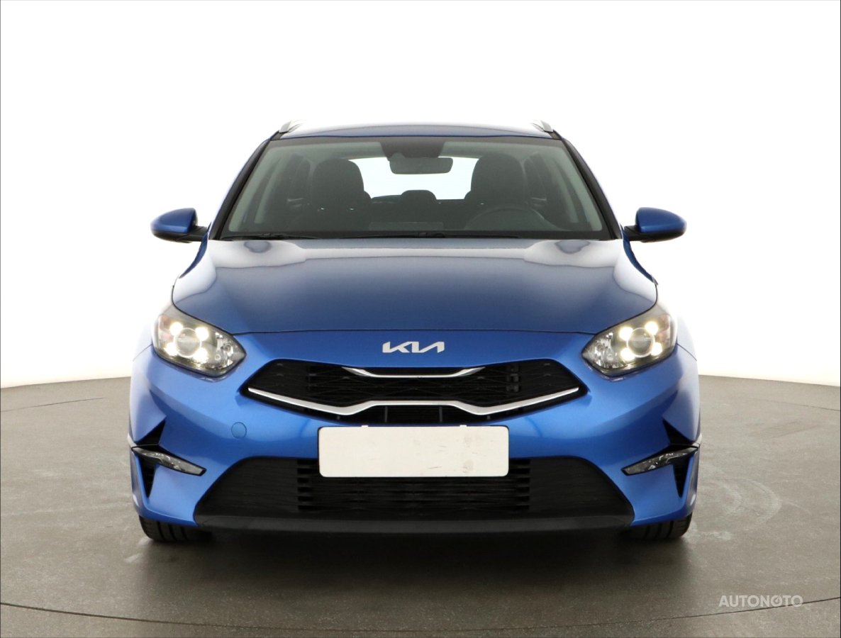 Kia Cee´d, 2023 - pohled č. 2