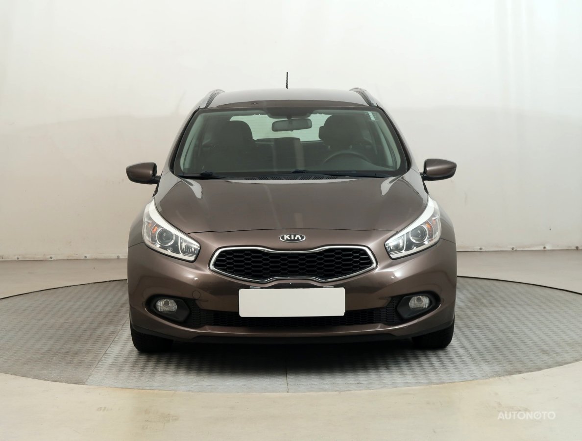 Kia Cee´d, 2012 - pohled č. 2