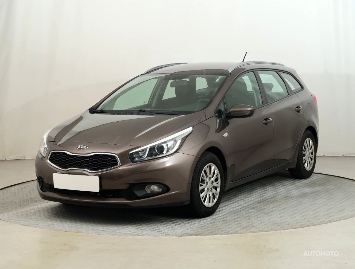 Kia Cee´d, 2012 - pohled č. 3