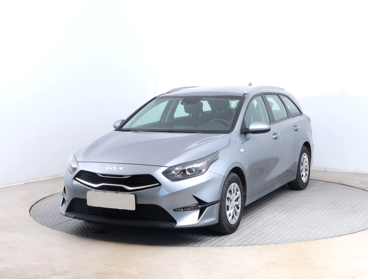 Kia Cee´d, 2022 - pohled č. 3