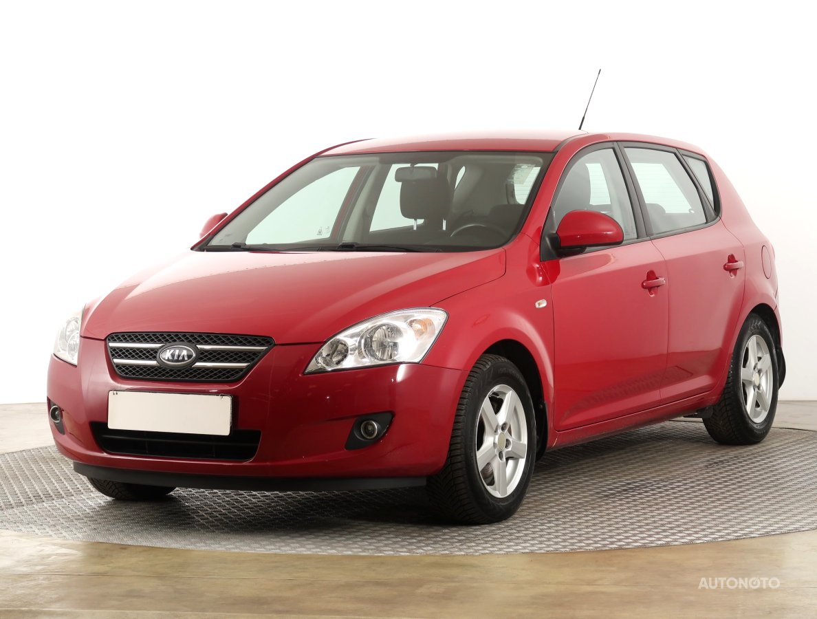 Kia Cee´d, 2007 - pohled č. 3