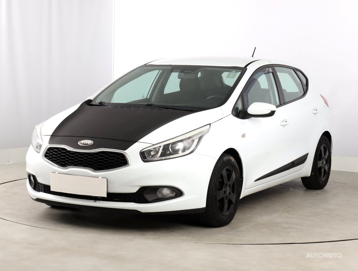 Kia Cee´d, 2014 - pohled č. 3