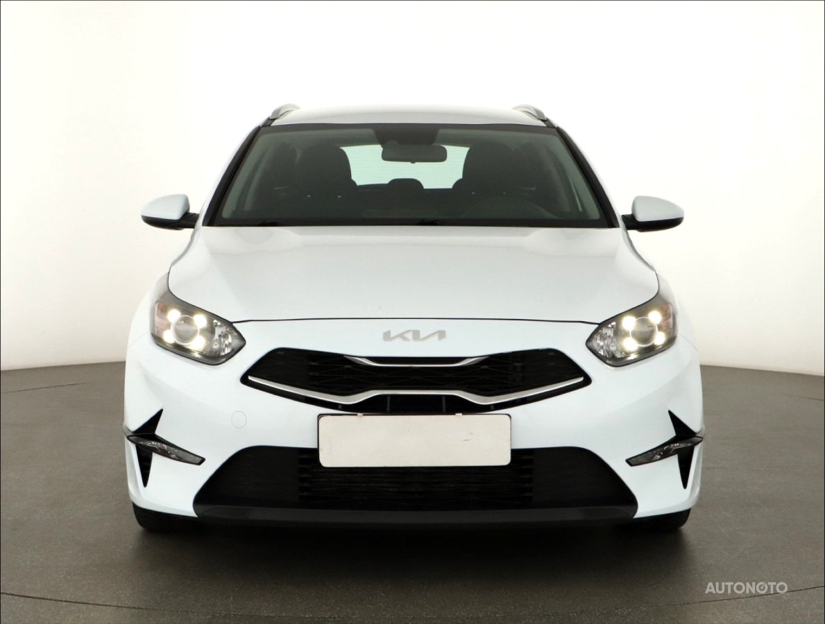 Kia Cee´d, 2022 - pohled č. 2