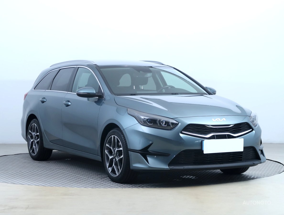 Kia Cee´d, 2022 - celkový pohled