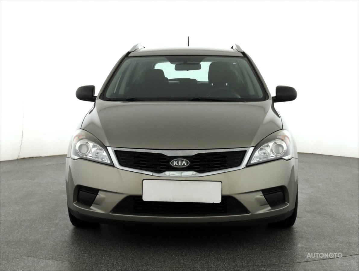 Kia Cee´d, 2010 - pohled č. 2