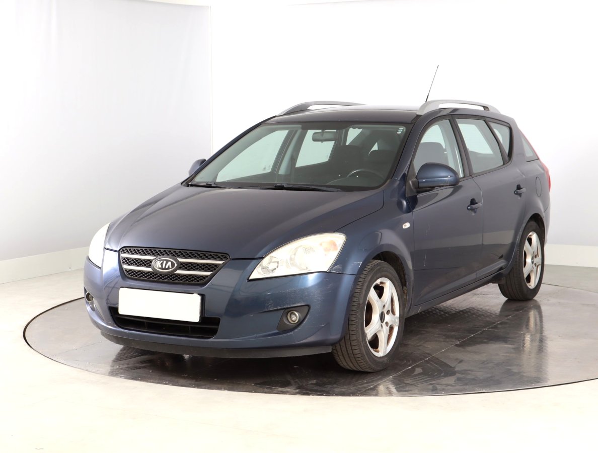 Kia Cee´d, 2008 - pohled č. 3