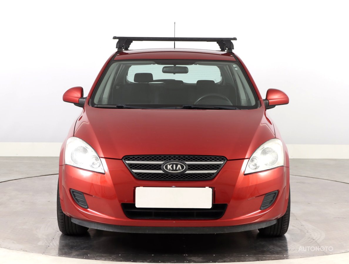 Kia Cee´d, 2007 - pohled č. 2