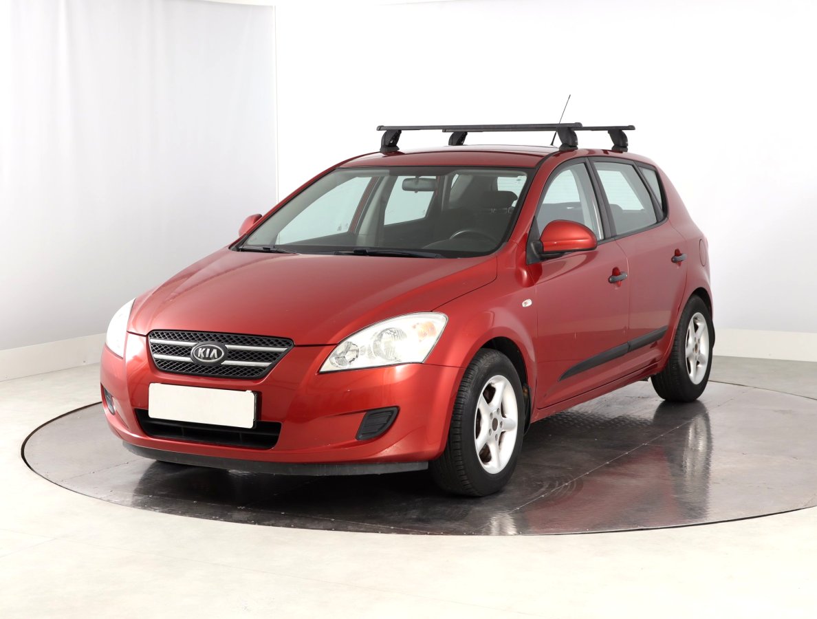 Kia Cee´d, 2007 - pohled č. 3