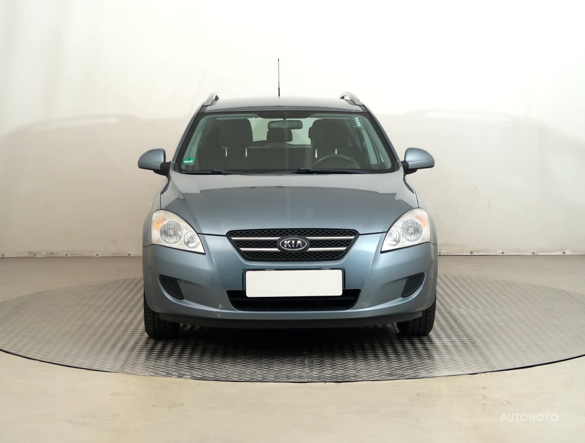 Kia Cee´d, 2009 - pohled č. 2