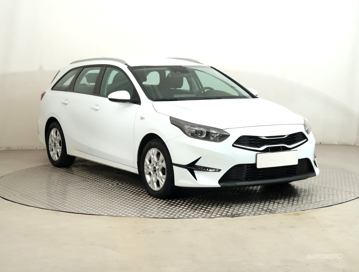 Kia Cee´d, 2022 - celkový pohled