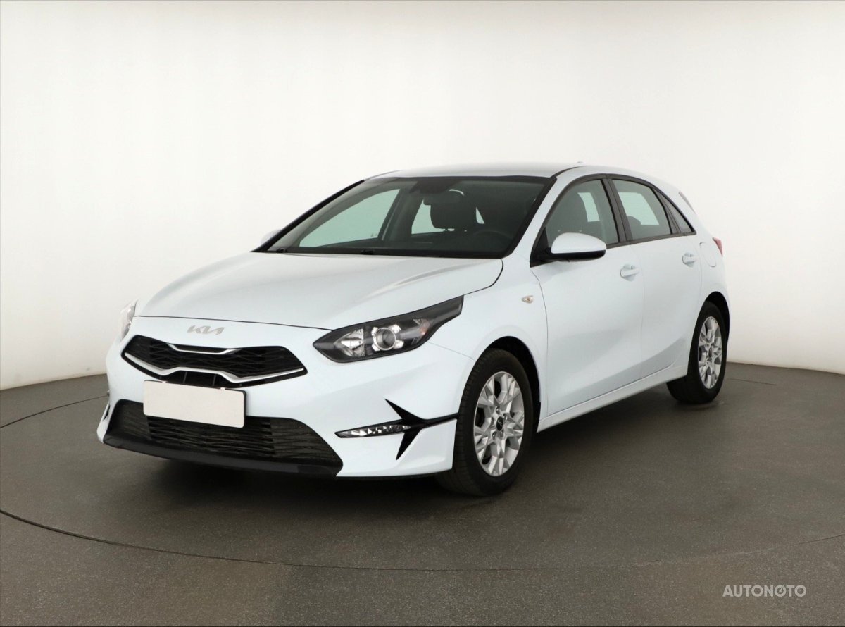 Kia Cee´d, 2022 - pohled č. 3