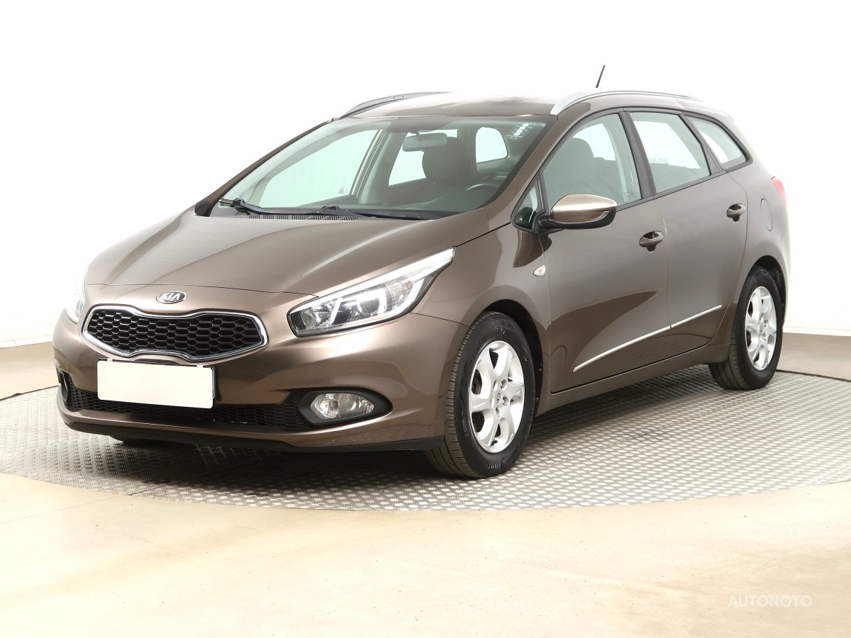 Kia Cee´d, 2014 - pohled č. 3