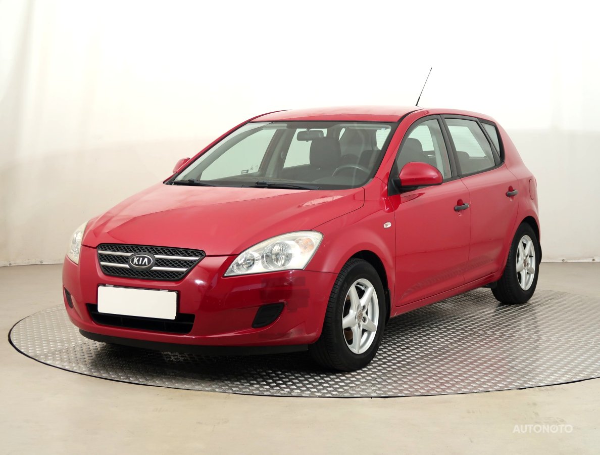 Kia Cee´d, 2007 - pohled č. 3