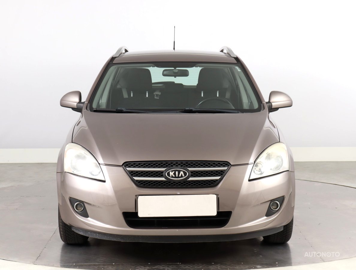 Kia Cee´d, 2008 - pohled č. 2