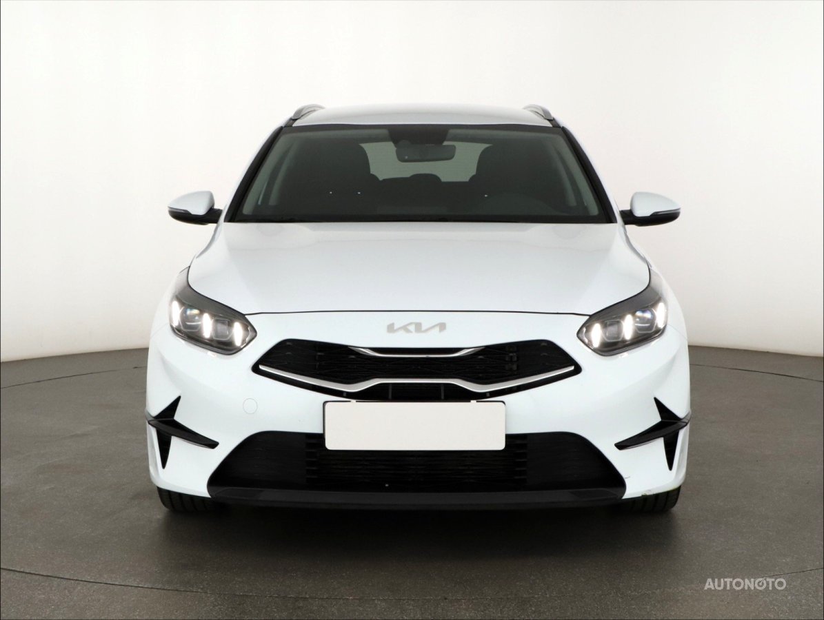 Kia Cee´d, 2023 - pohled č. 2