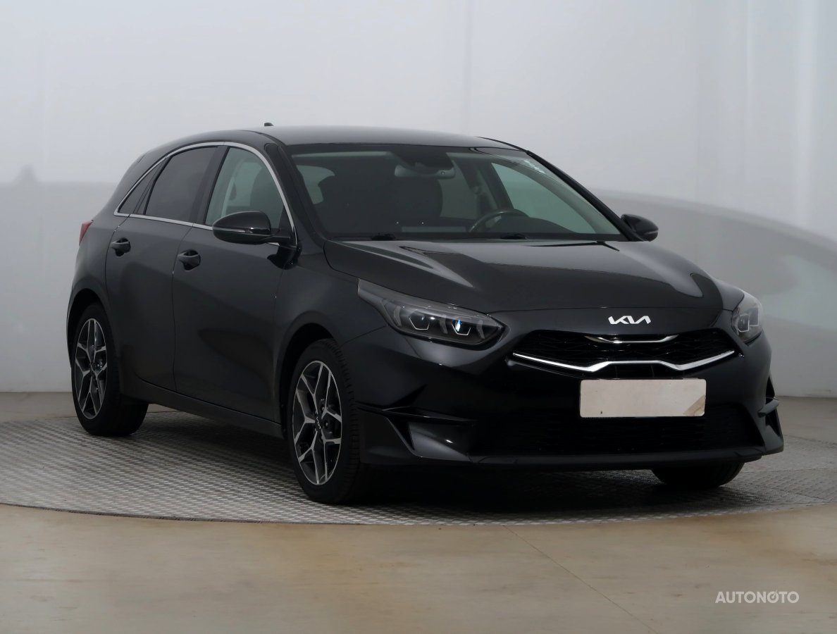 Kia Cee´d, 2022 - celkový pohled
