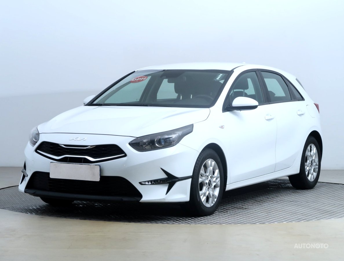 Kia Cee´d, 2022 - pohled č. 3